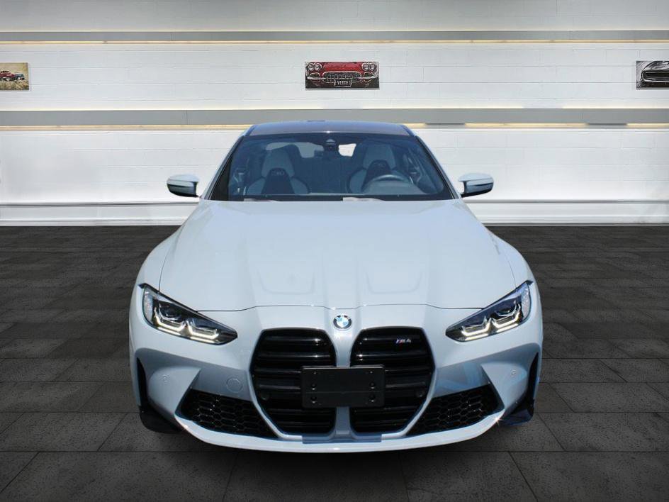 Used 2021 BMW M4 Coupe image 3