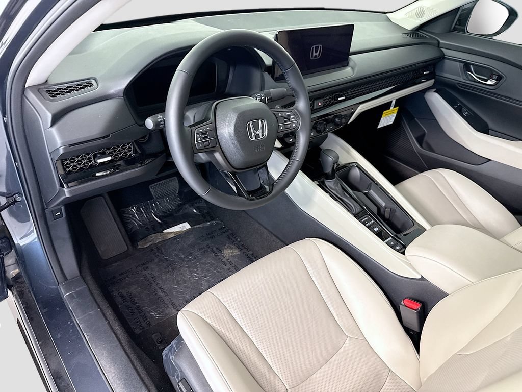 New 2026 Honda Accord EX-L image 9