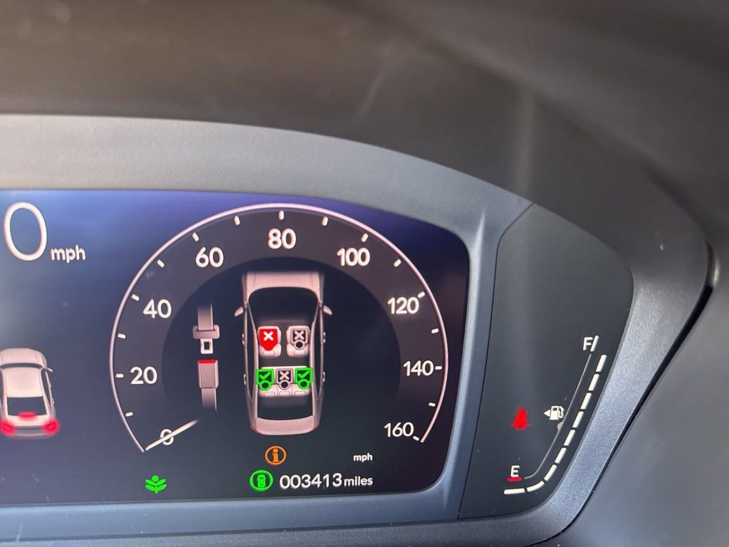 Used 2025 Honda Accord SE image 10