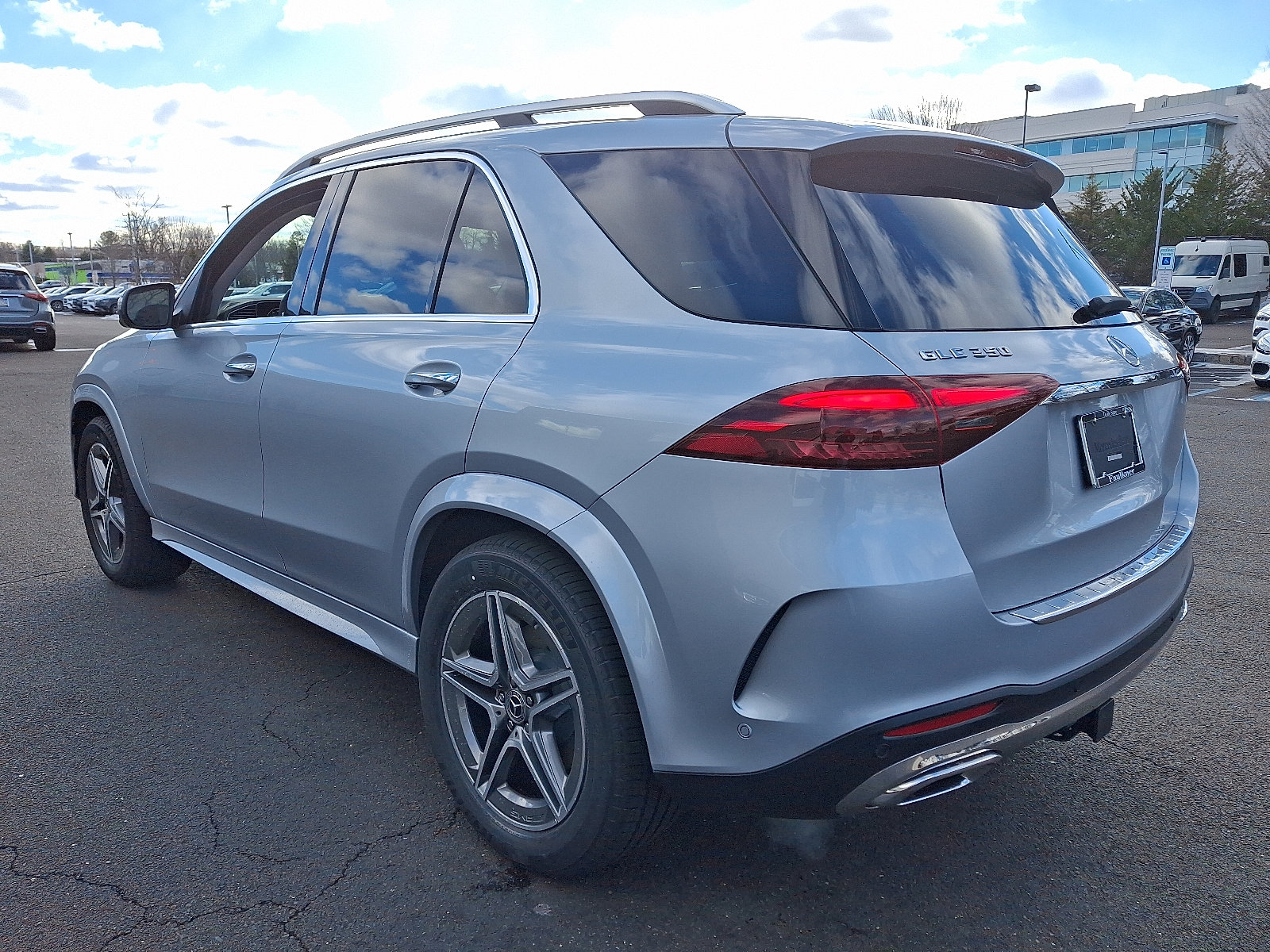 New 2026 Mercedes-Benz GLE 350 4MATIC image 4