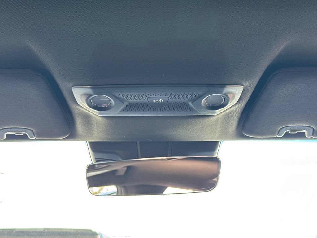 New 2025 VinFast VF 8 Plus AWD/4WD image 24