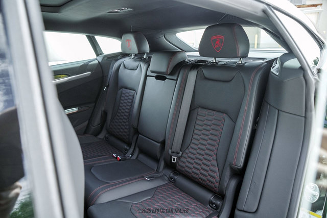 Used 2024 Lamborghini Urus S AWD/4WD image 70