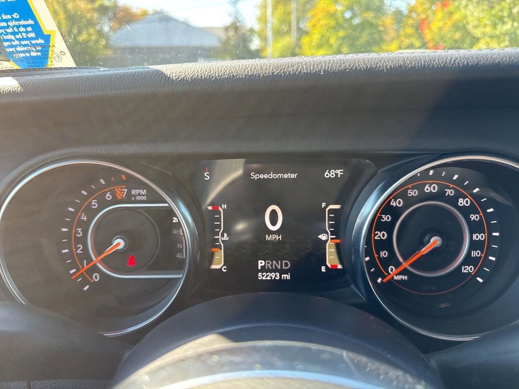 Used 2020 Jeep Gladiator Overland image 12