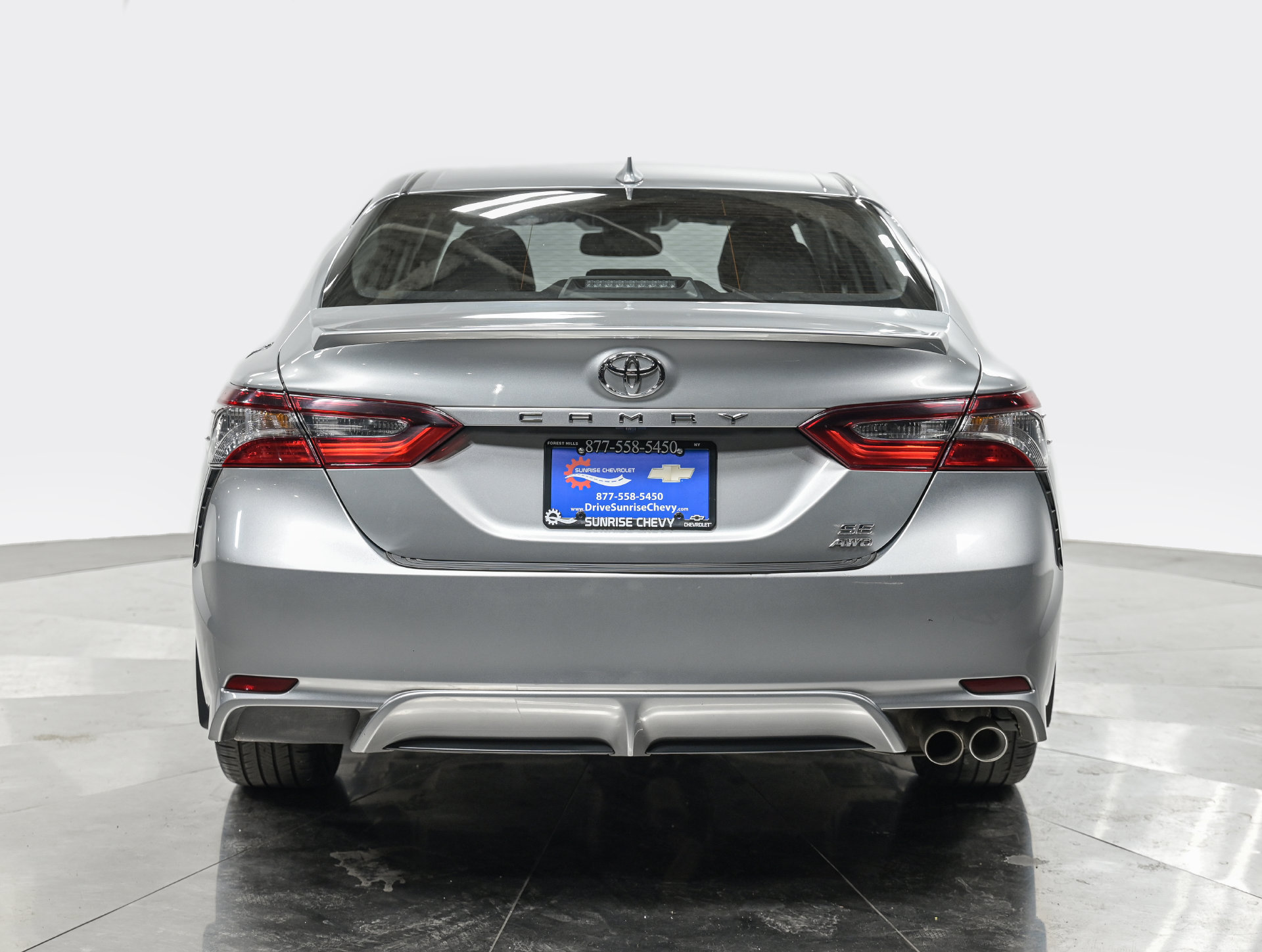 Used 2023 Toyota Camry SE w/ Convenience Package AWD/4WD image 5
