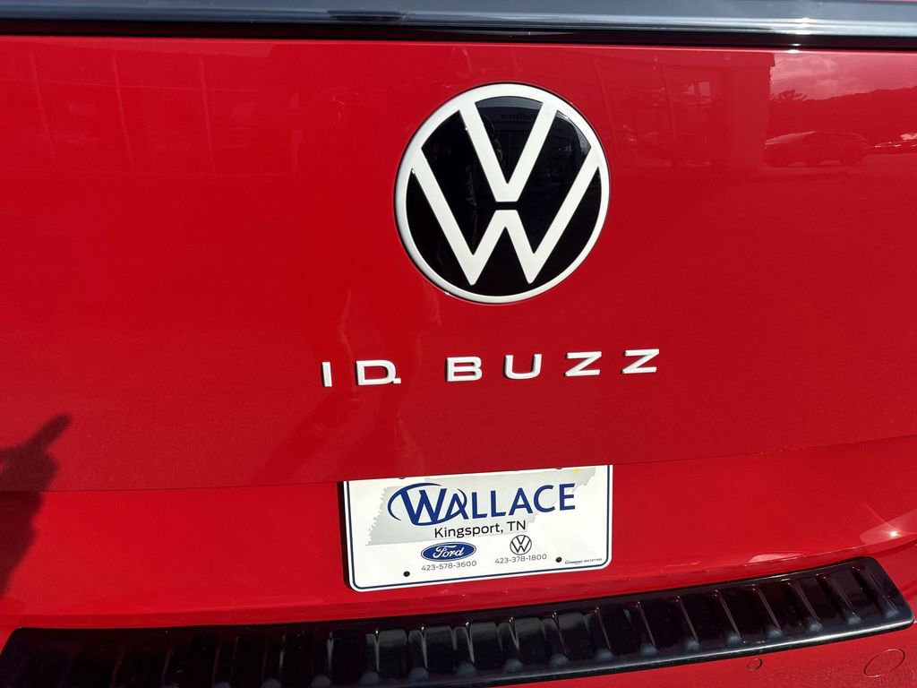 New 2025 Volkswagen ID. Buzz Pro S Plus AWD/4WD image 6