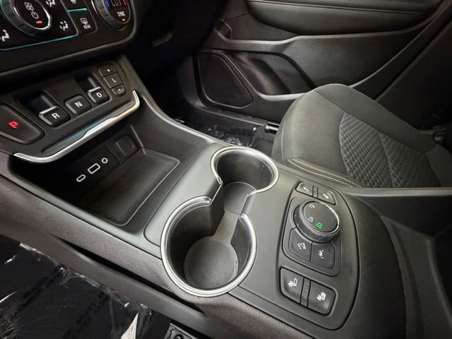 Used 2021 GMC Terrain SLE w/ Driver Convenience Package AWD/4WD image 20