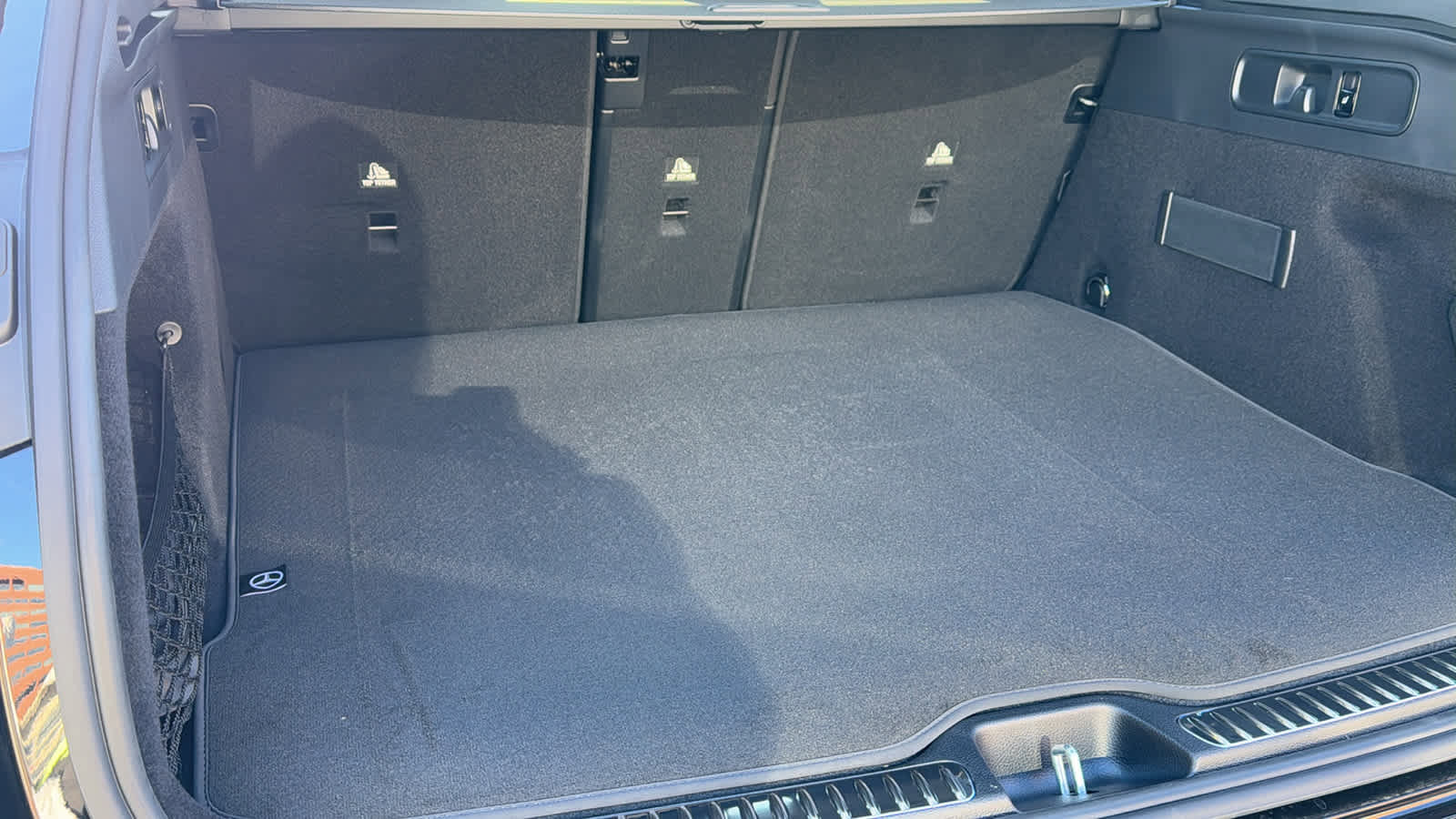 New 2026 Mercedes-Benz GLC 300 4MATIC image 32