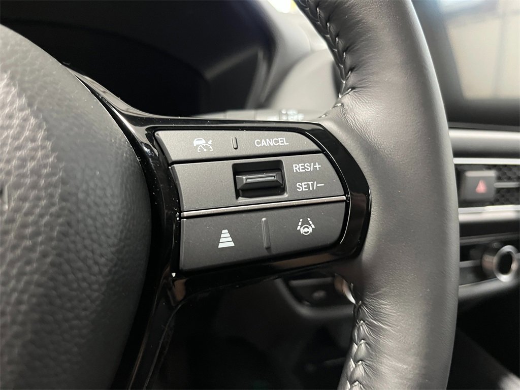 New 2026 Honda HR-V EX-L image 16