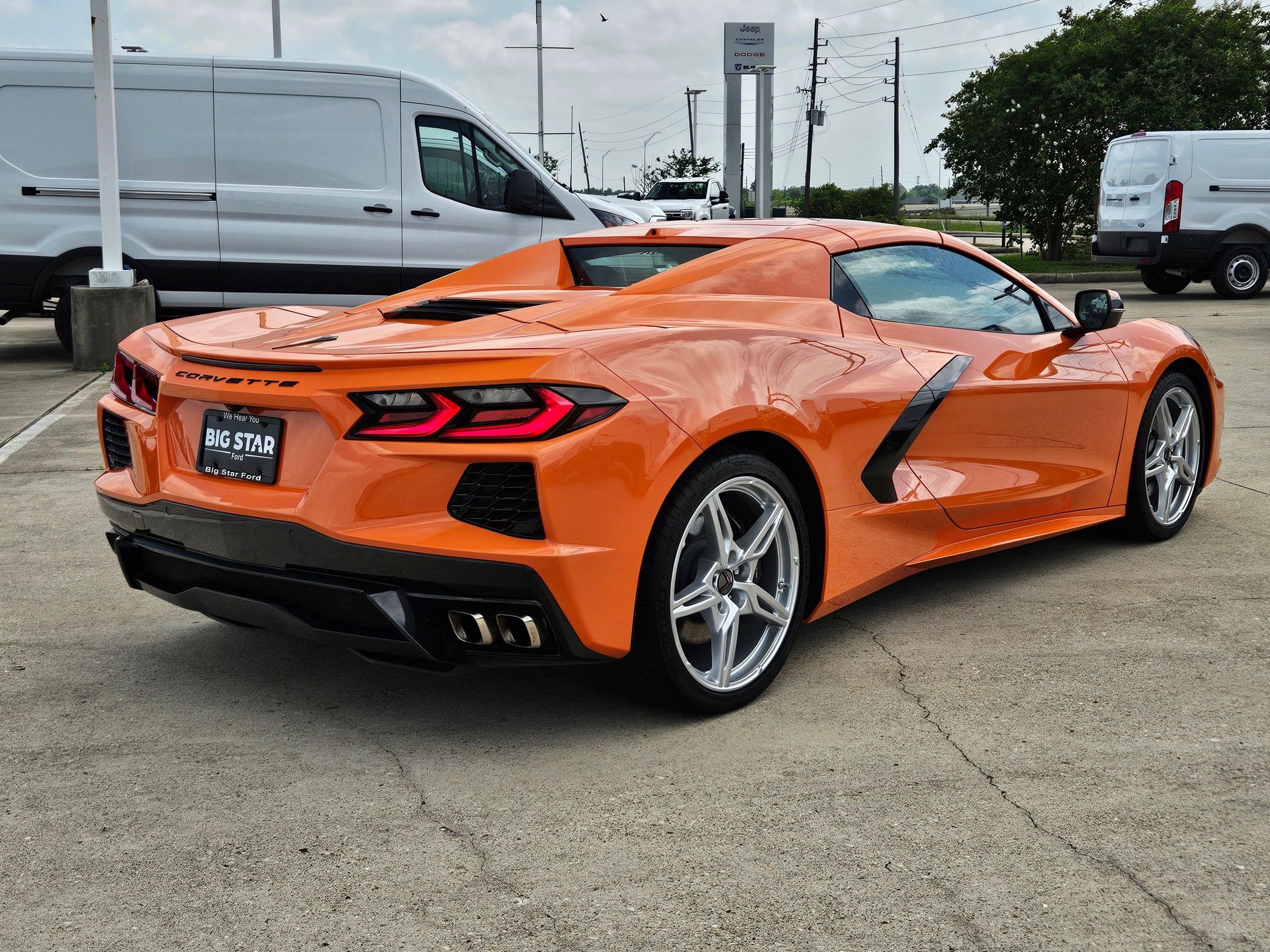 Used 2023 Chevrolet Corvette Stingray Preferred Conv w/ 2LT RWD image 3