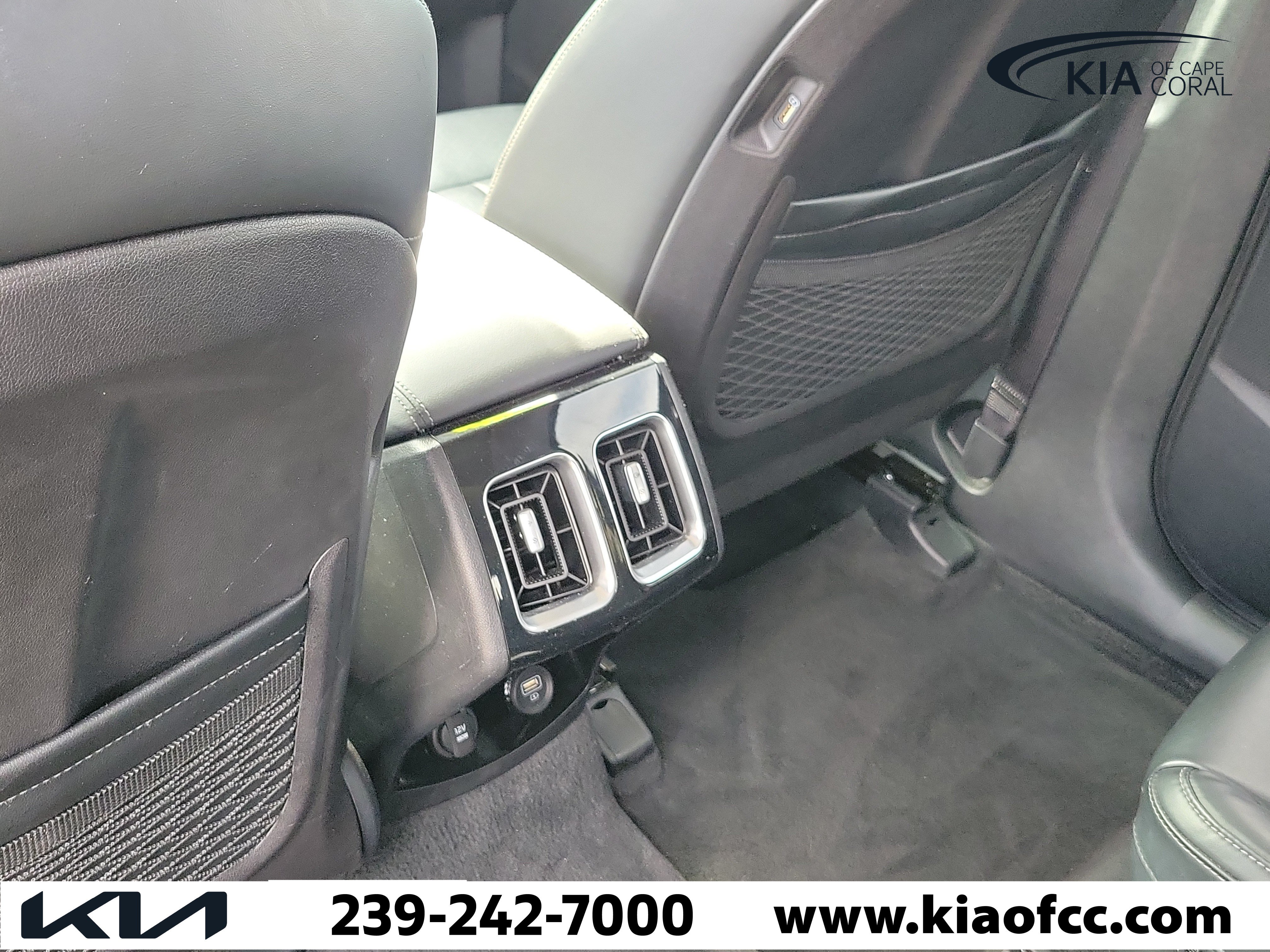 Used 2021 Kia Sorento SX AWD/4WD image 13