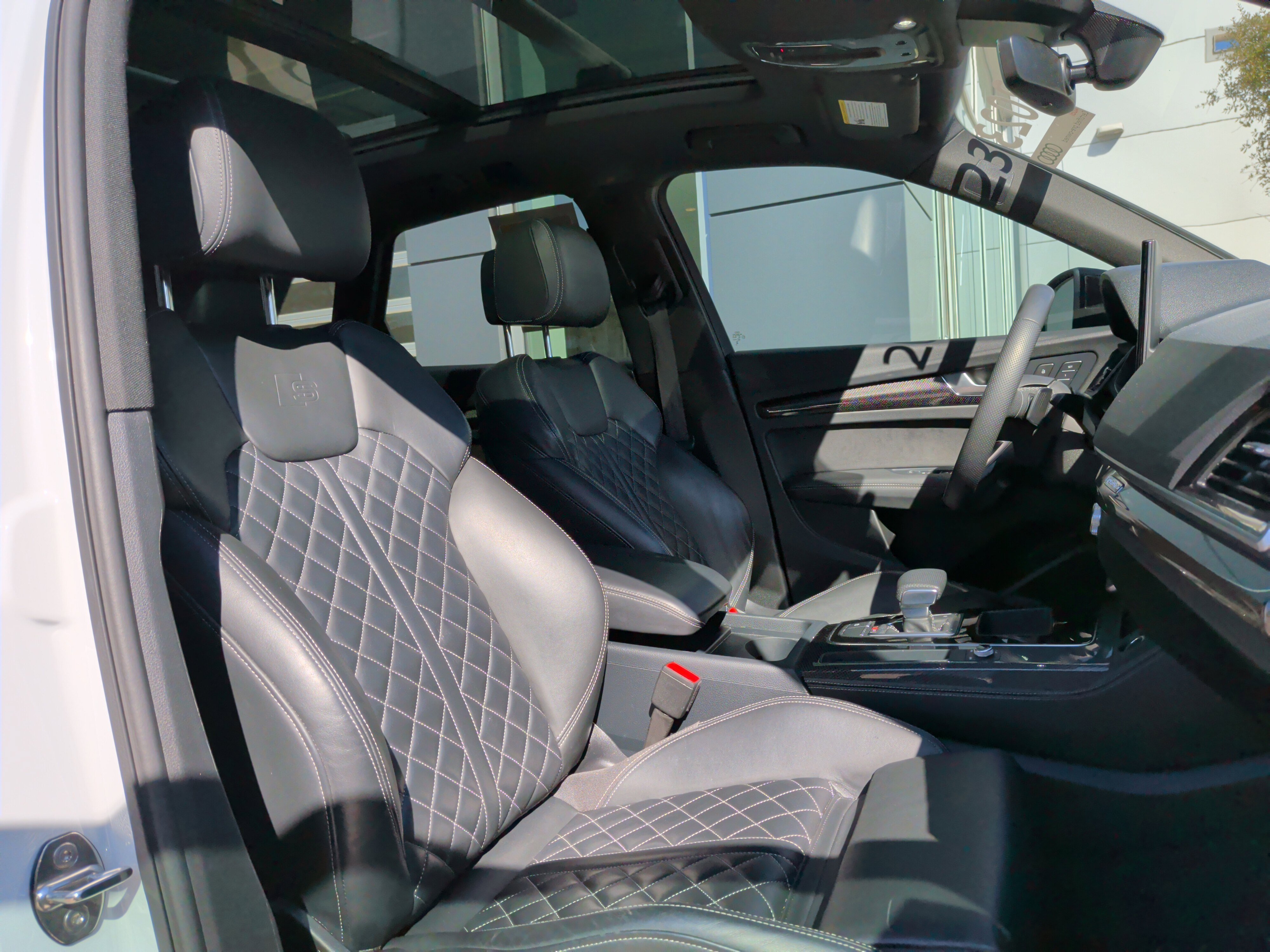 Used 2024 Audi SQ5 Premium Plus w/ Premium Plus Package image 33