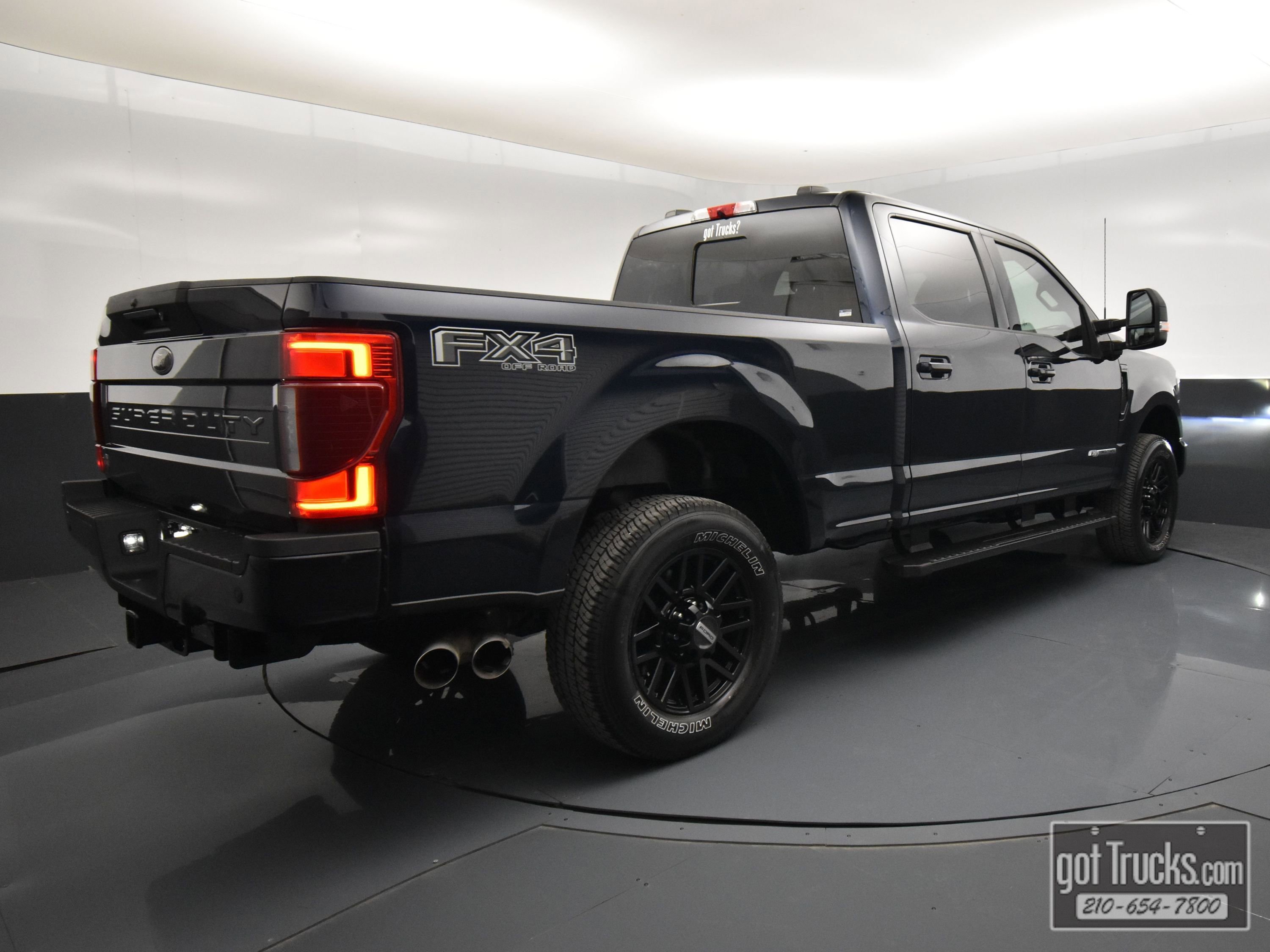 Used 2022 Ford F250 Lariat w/ Black Appearance Package image 50
