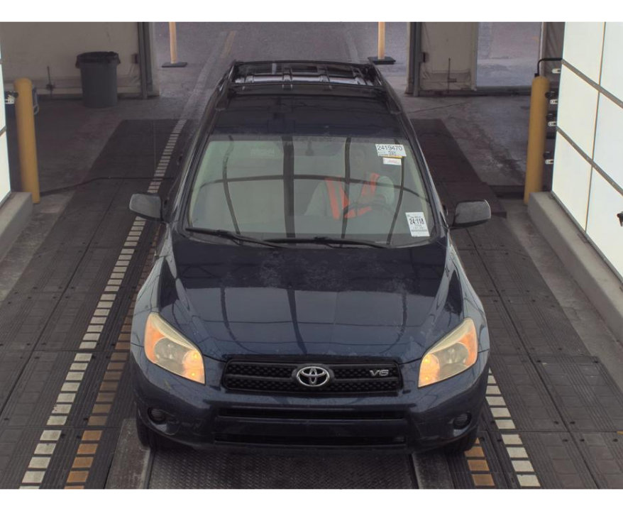 Used 2006 Toyota RAV4 4WD V6 image 2