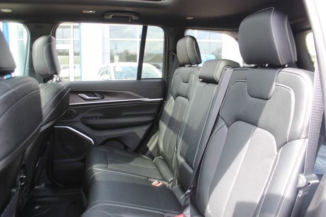 New 2026 Jeep Grand Cherokee Limited image 28