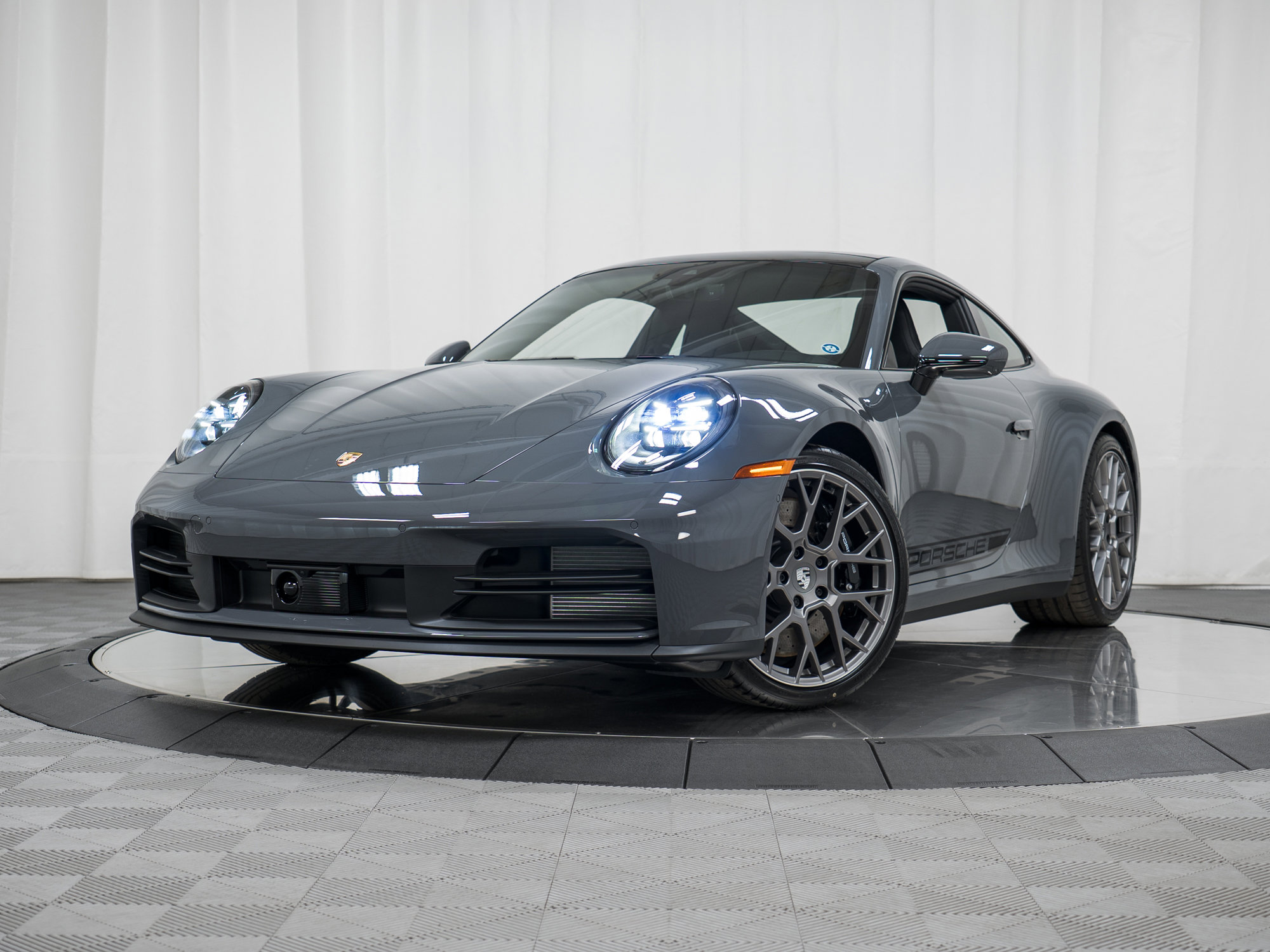 Used 2025 Porsche 911 Carrera S image 31