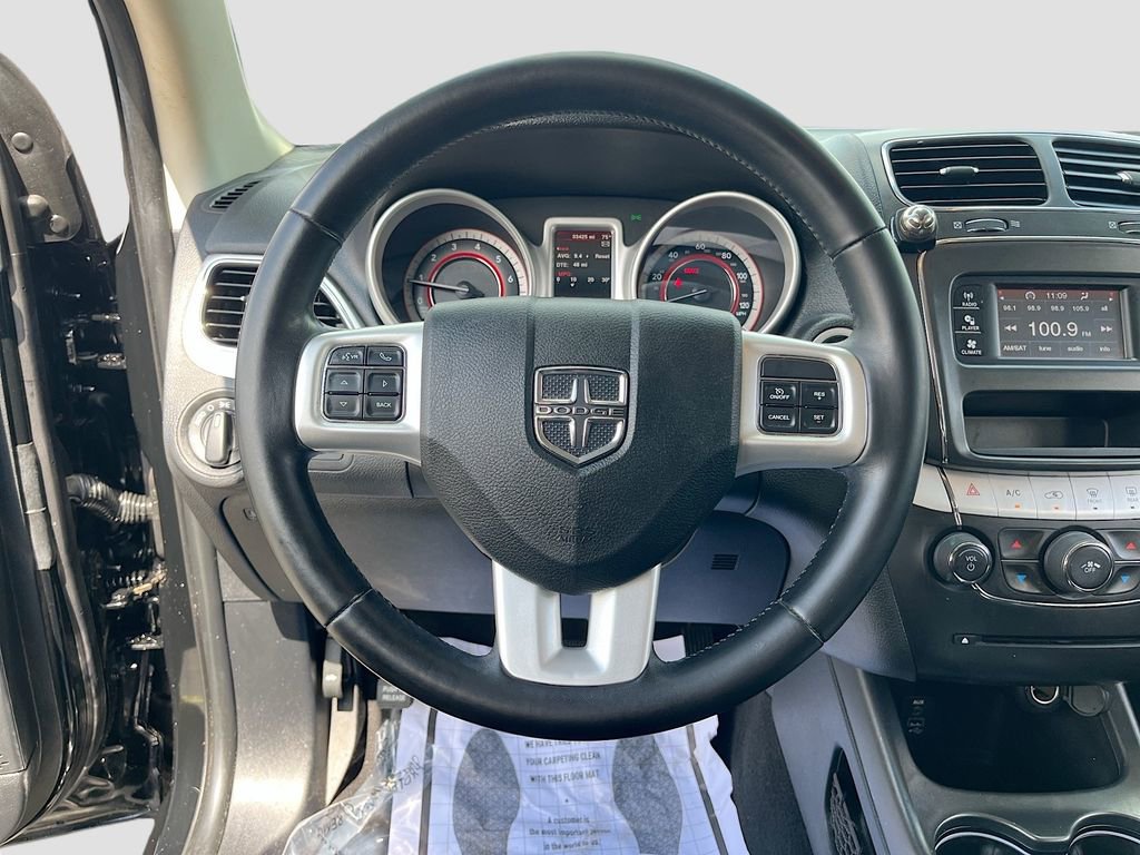 Used 2020 Dodge Journey SE w/ SE Popular Equipment Group FWD image 11
