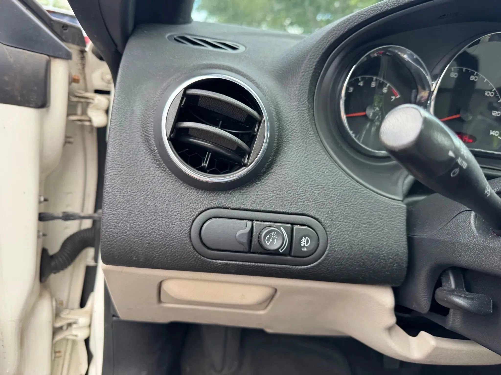 Used 2007 Pontiac G6 GT w/ Premium Package image 16