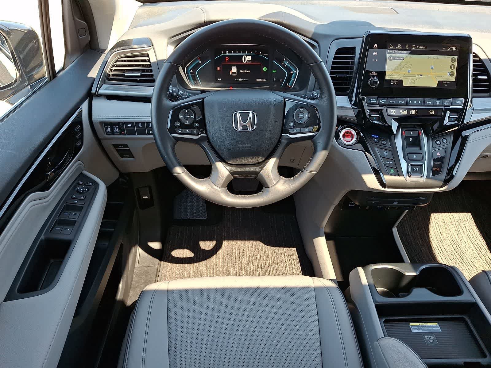 Used 2023 Honda Odyssey Elite image 13