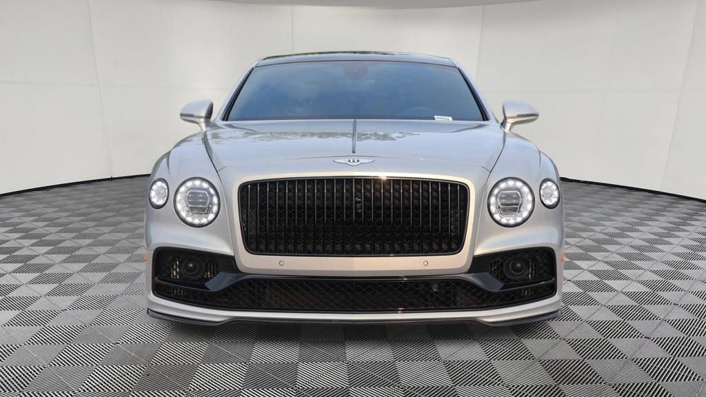 Used 2022 Bentley Flying Spur V8 AWD/4WD image 3