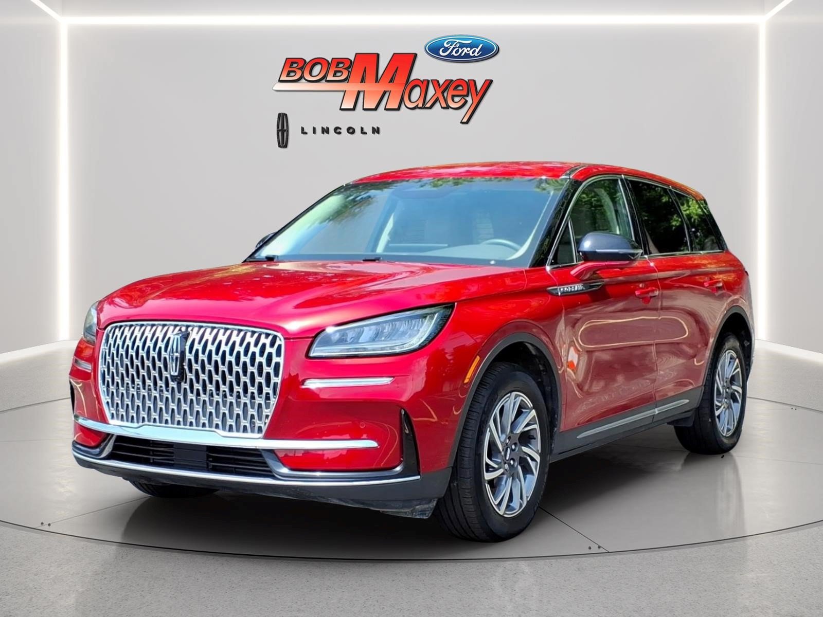 Used 2023 Lincoln Corsair AWD w/ Equipment Group 101A image 1