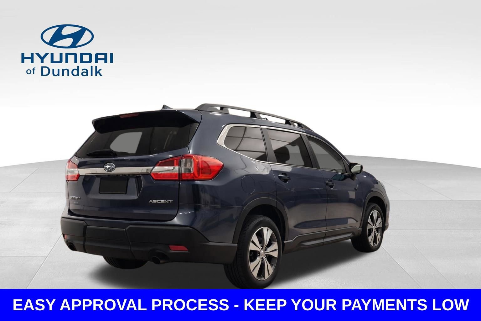 Used 2023 Subaru Ascent Premium AWD/4WD image 2