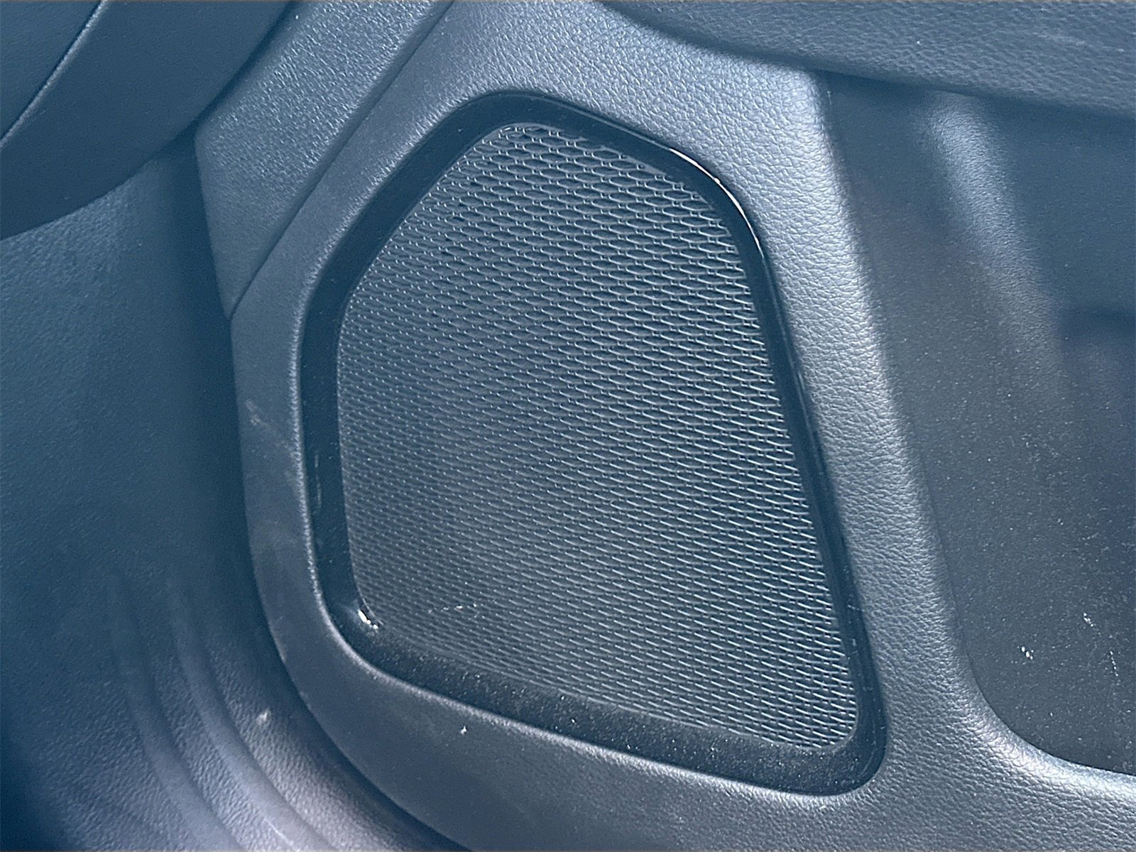 Used 2024 Jeep Compass Limited image 18