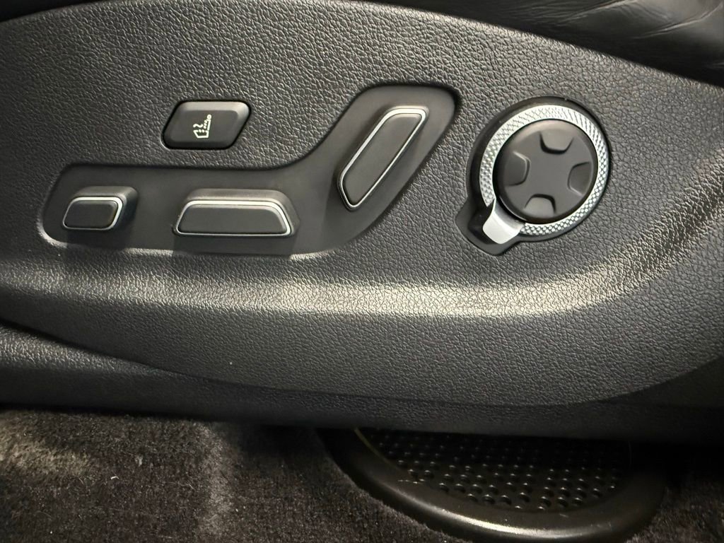 Used 2022 Genesis GV80 3.5T w/ Prestige Matte Package 08 image 61