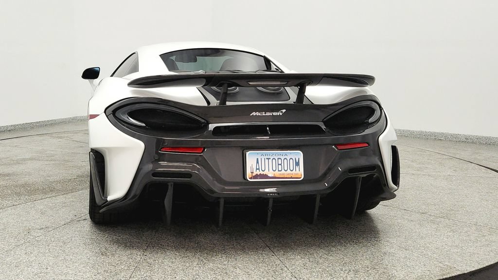 Used 2019 McLaren 600LT RWD image 4