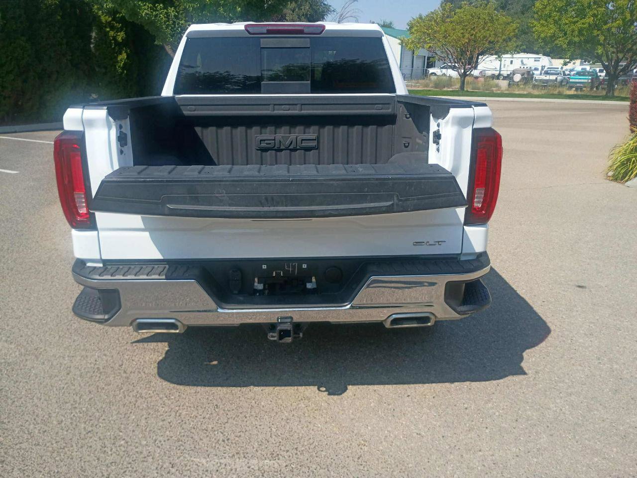 Used 2023 GMC Sierra 1500 SLT image 12
