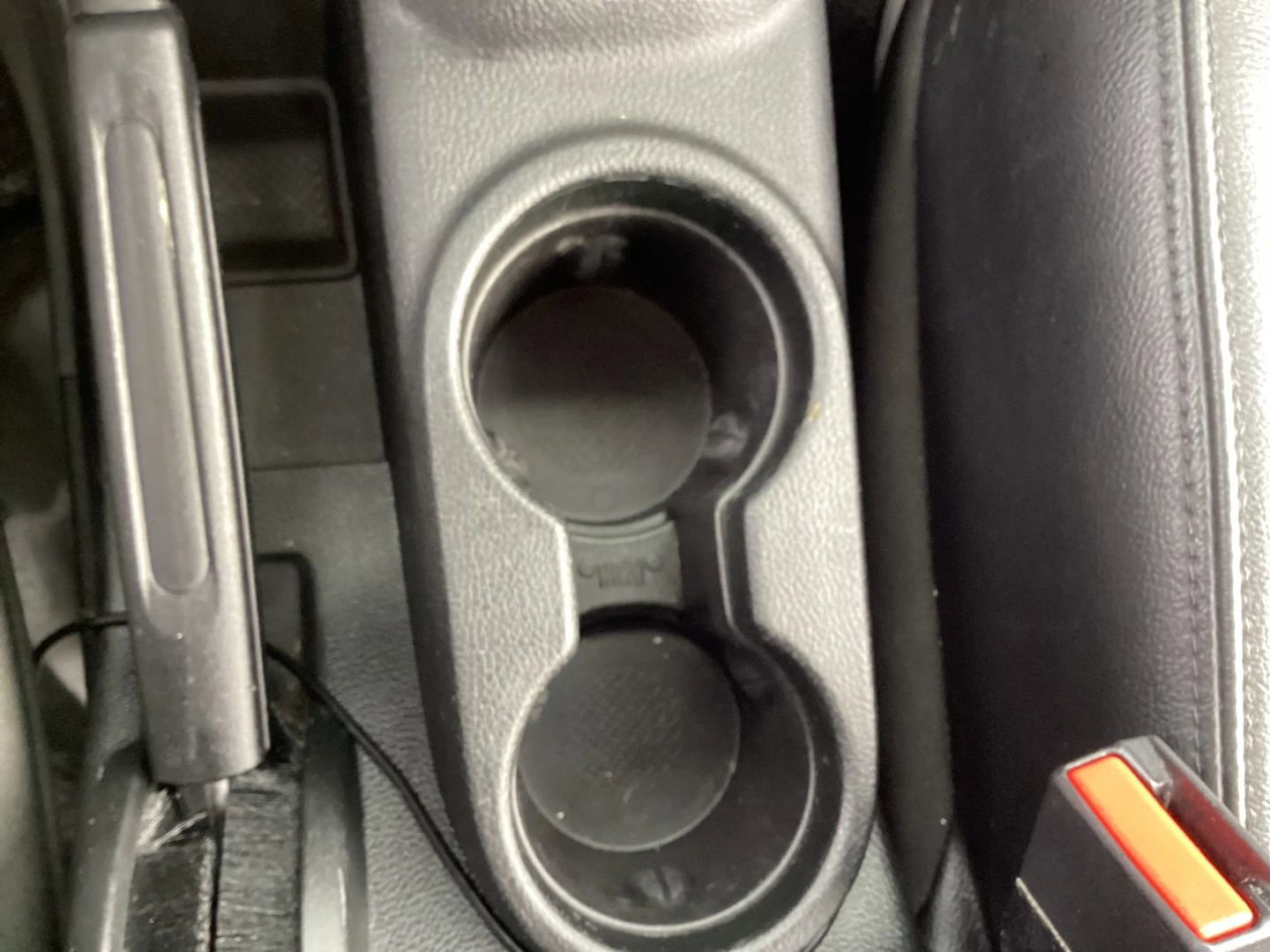 Used 2016 Jeep Wrangler Unlimited Sahara image 21