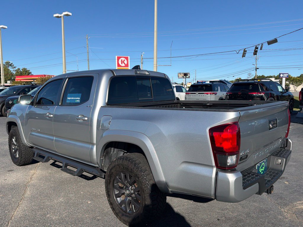 Used 2023 Toyota Tacoma SR5 w/ Technology Package AWD/4WD image 3