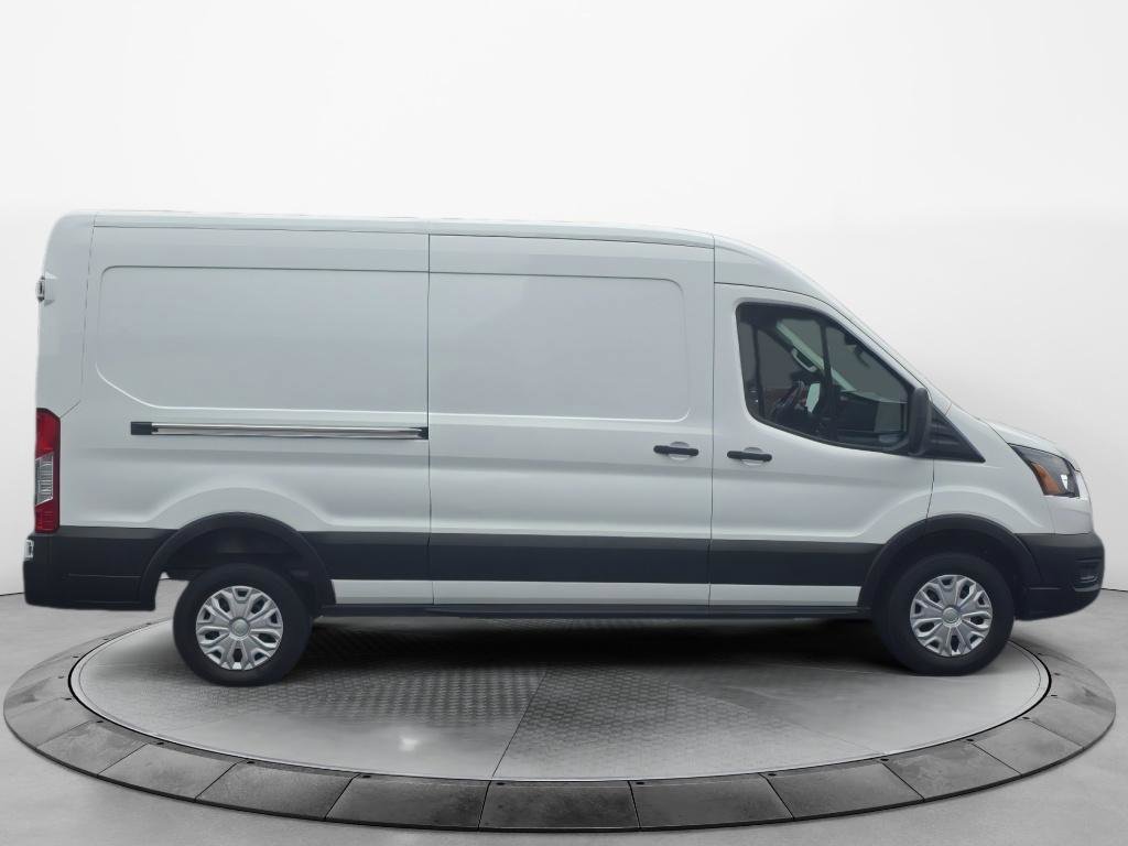 Certified 2023 Ford E-Transit Medium Roof image 7