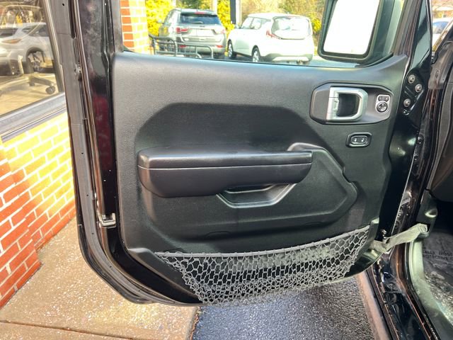 Used 2021 Jeep Wrangler Unlimited Rubicon w/ Dual Top Group image 17