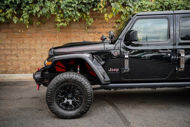 Used 2020 Jeep Gladiator Rubicon image 5