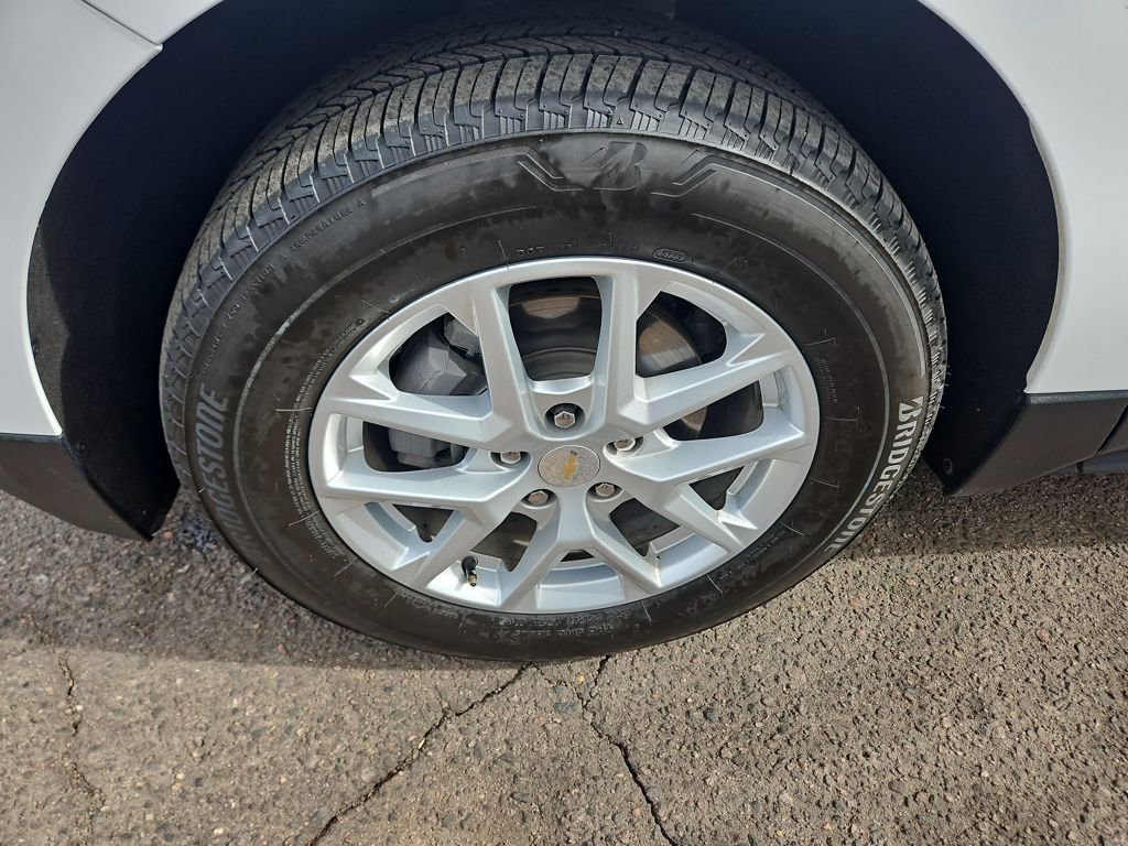 Used 2023 Chevrolet Equinox LT AWD/4WD image 40