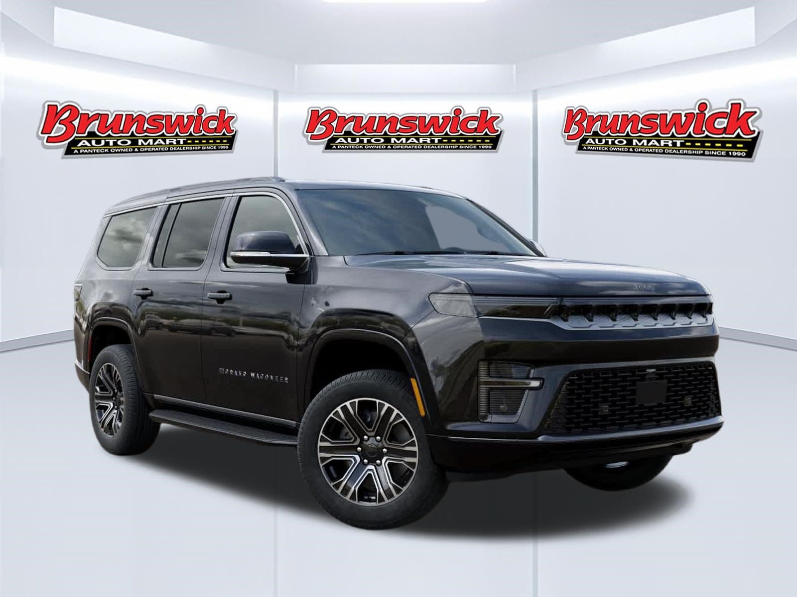 New 2026 Jeep Grand Wagoneer 4WD image 5