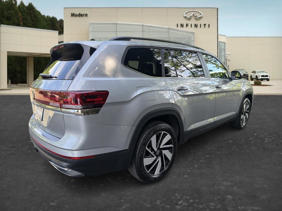 Used 2025 Volkswagen Atlas SE FWD image 5