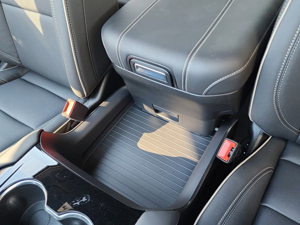 New 2026 GMC Yukon Elevation image 35