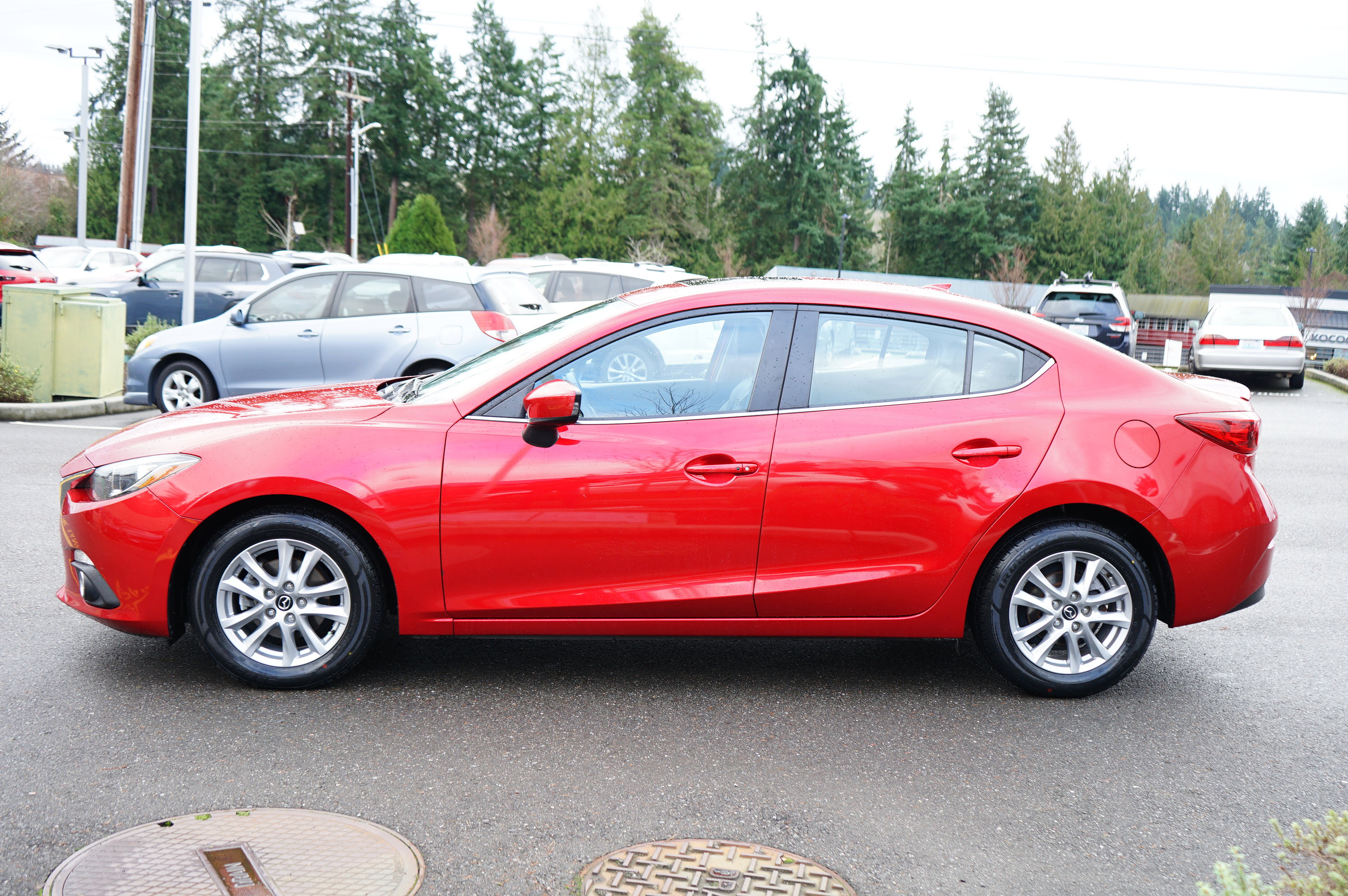 Used 2014 MAZDA MAZDA3 i Grand Touring image 7