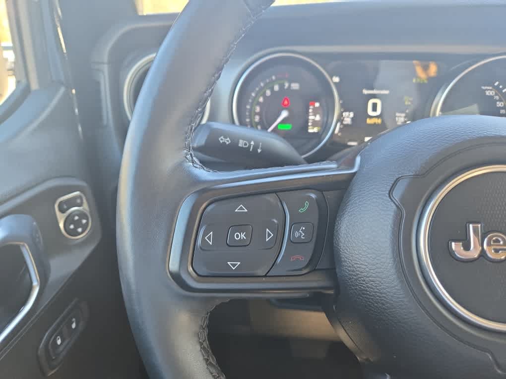 Used 2023 Jeep Wrangler Unlimited w/ Cold Weather Group AWD/4WD image 25