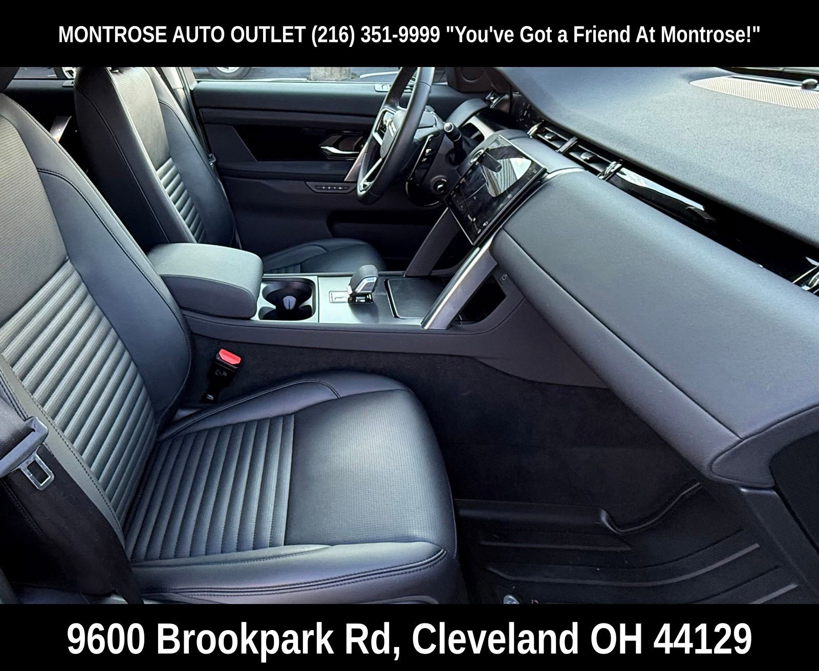 New 2025 Land Rover Discovery Sport S image 16