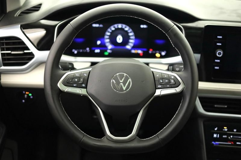 New 2026 Volkswagen Taos SE AWD/4WD image 13