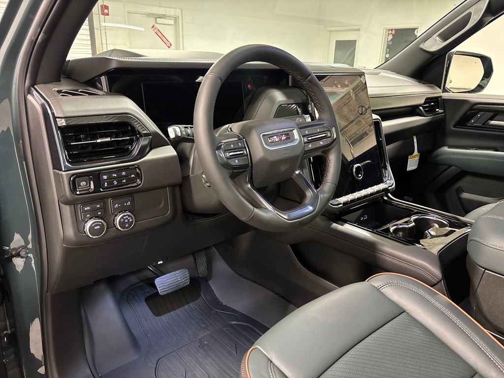 New 2026 GMC Yukon AT4 w/ AT4 Premium Package image 29