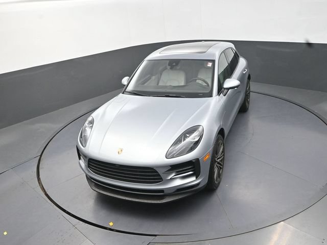 Used 2019 Porsche Macan AWD/4WD image 25