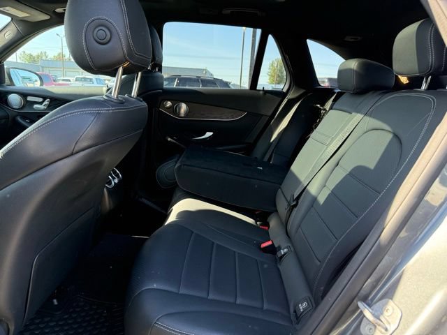 Used 2018 Mercedes-Benz GLC 300 4MATIC image 9