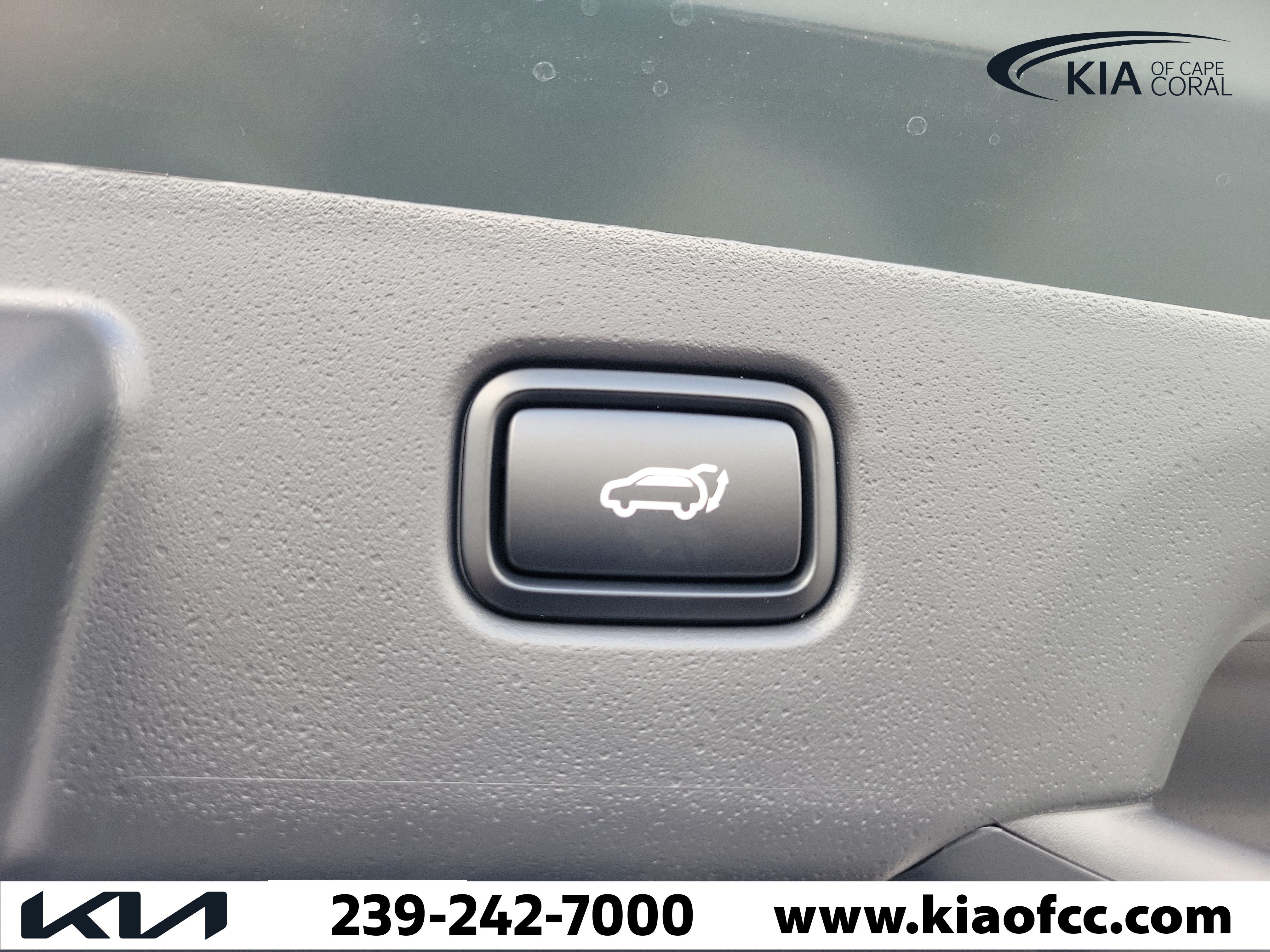 New 2026 Kia Niro Wind FWD image 12