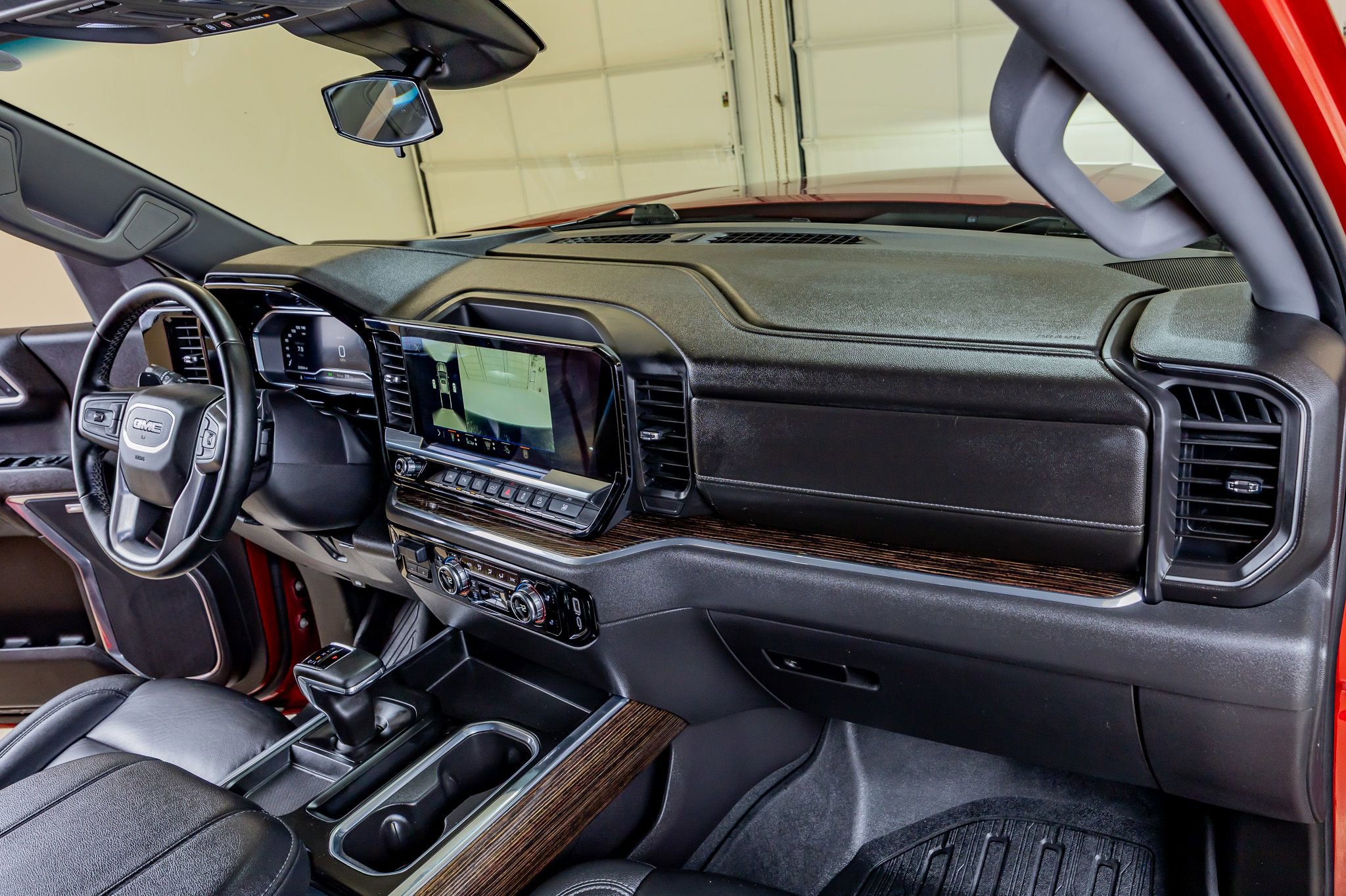 Used 2024 GMC Sierra 1500 Elevation w/ Elevation Premium Package AWD/4WD image 28