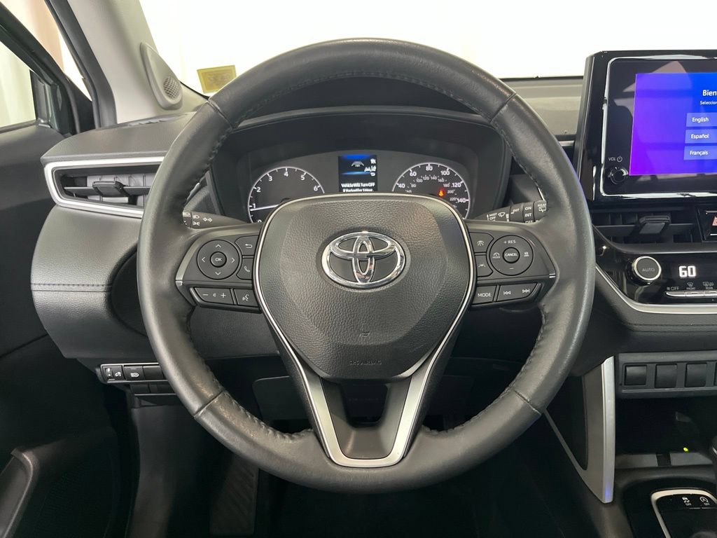 Used 2024 Toyota Corolla Cross LE w/ Moonroof Package AWD/4WD image 6