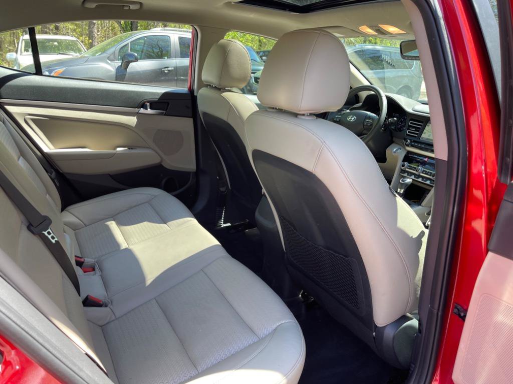 Used 2020 Hyundai Elantra Limited w/ Ultimate Package 03 FWD image 35