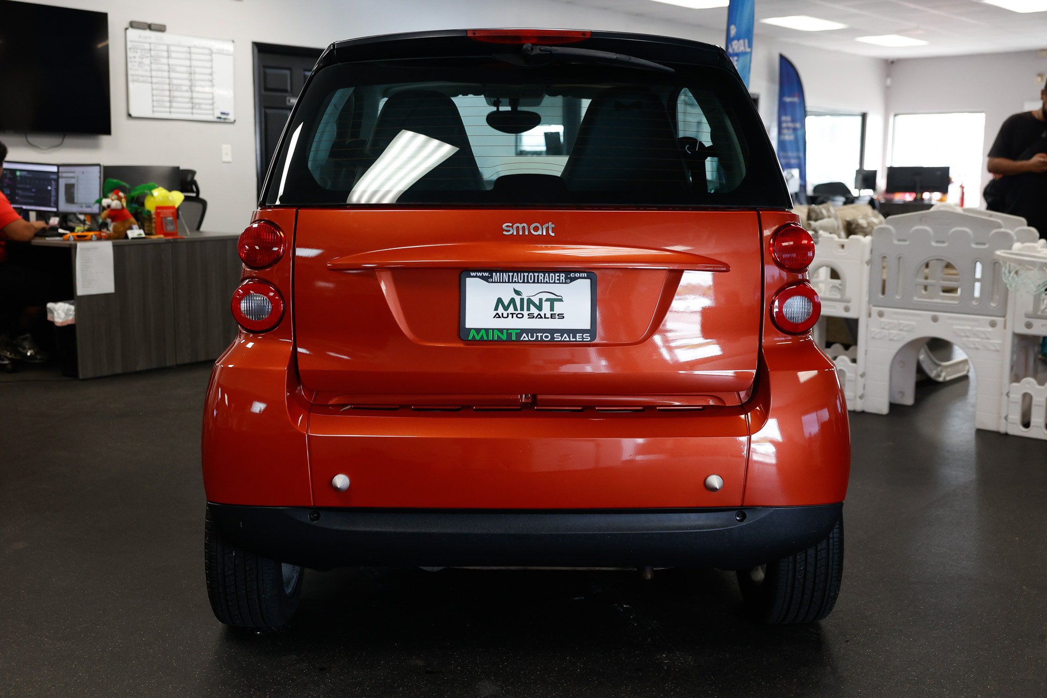 Used 2008 smart fortwo pure RWD image 11